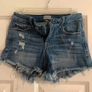Women size S Special A (boutique brand) cut off denim shorts